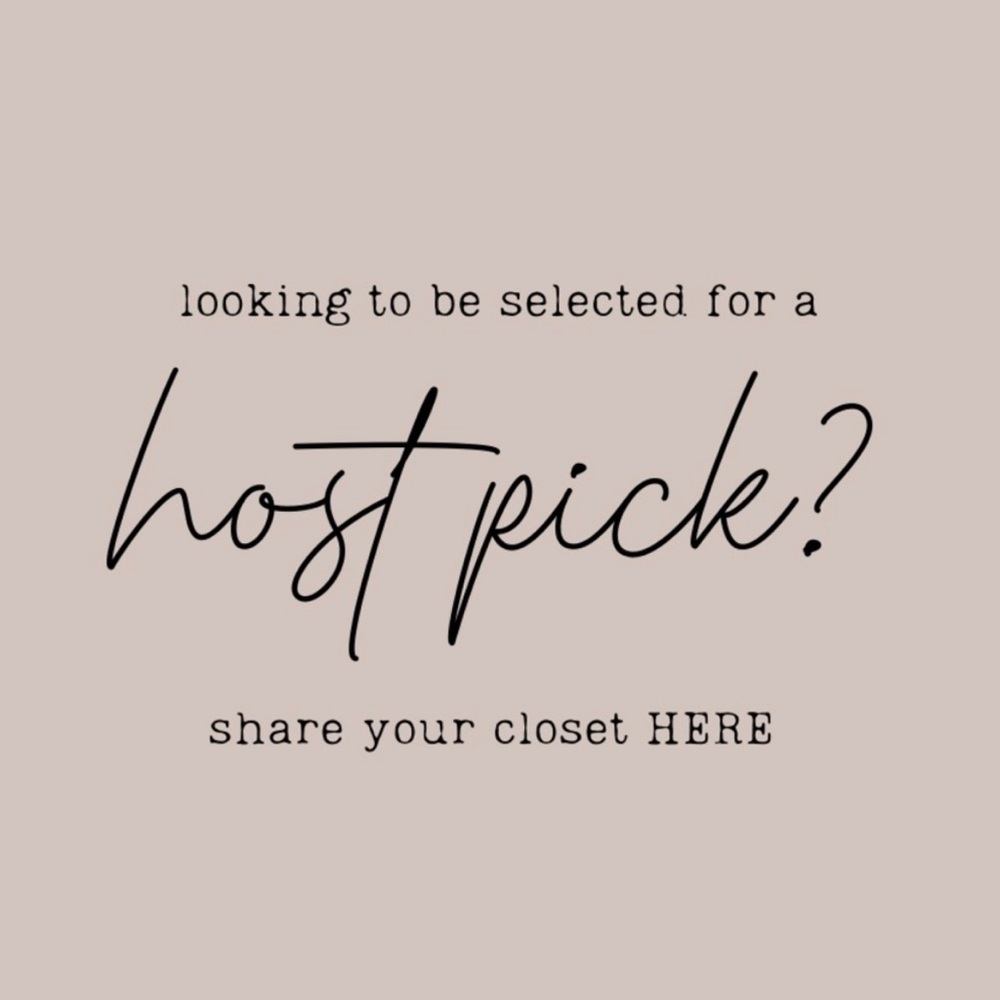 IMPORTANT!! Please pull your items to the top of your closet. Thanks!!!